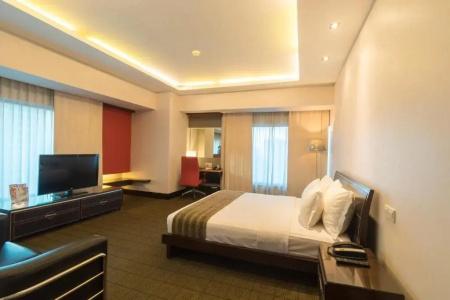 Manhattan Jakarta - 125