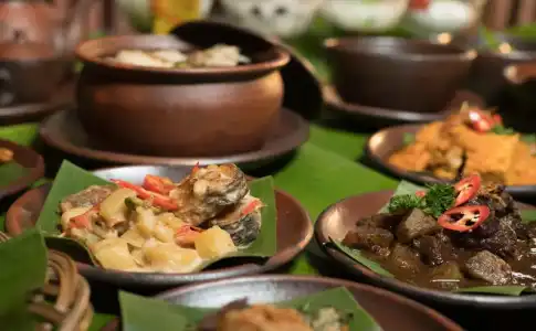 d'Omah Yogya - 12