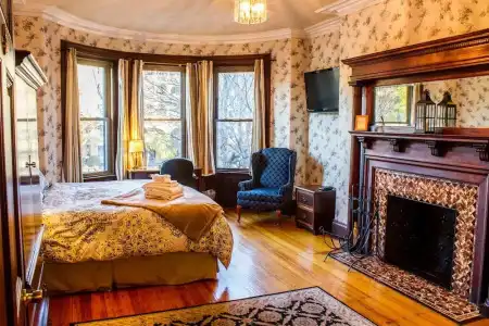 Beacon Inn 1087 - 4