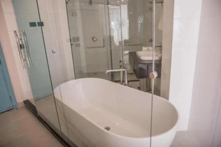 Redcon Suites - 153