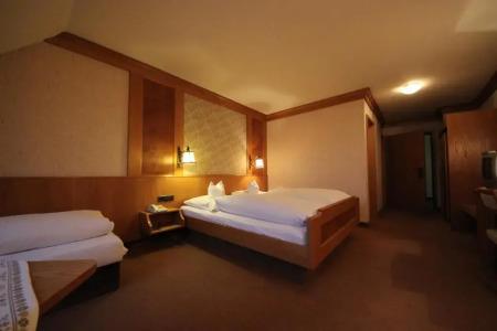 Waldblick BSR Restaurant - 171