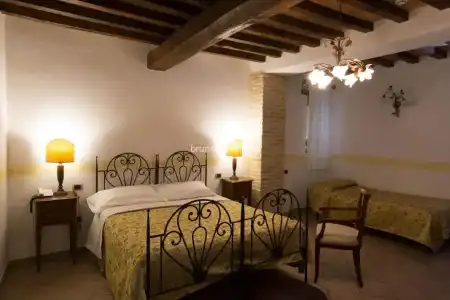 Palazzo Brunamonti - 26