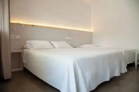 Hostal Rom Familiar - 36