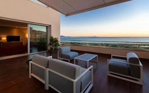 ADAM Suites - 115