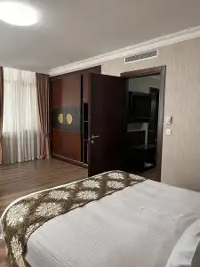 Era Palace - 10