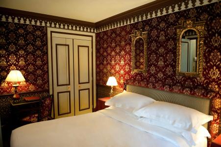 L'Hotel - 34
