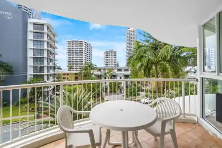 Surf Parade Resort - 36
