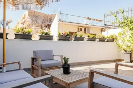 Step One | Luxury Suites Right in the Heart of Acropolis Next to Metro Station - 114