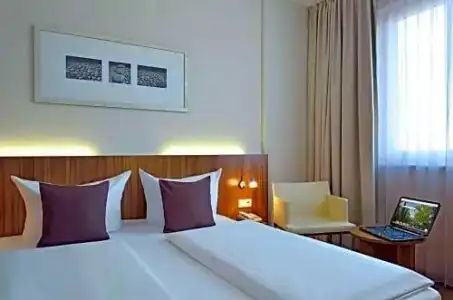 B&B Berlin City-Ost - 32