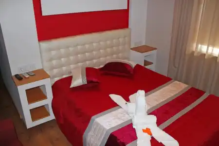 Monte Carlo Love Porto Guesthouse - 107