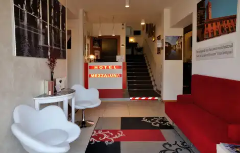 Mezzaluna - 13