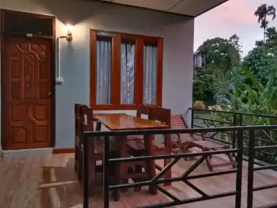 Tree Top River Huts - 74