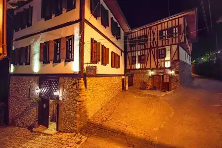 Beyzade Konak Otel - 0