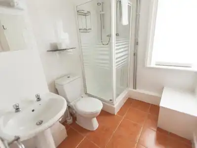 Chester House Guest House - 9