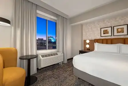 DoubleTree by Hilton Las Vegas East Flamingo - 31
