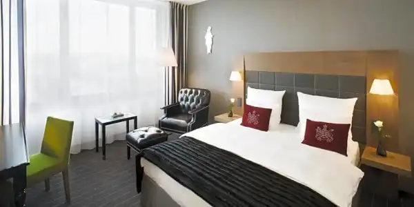 Mövenpick Stuttgart Airport - 53