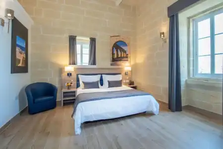 Georges Boutique Living - 23
