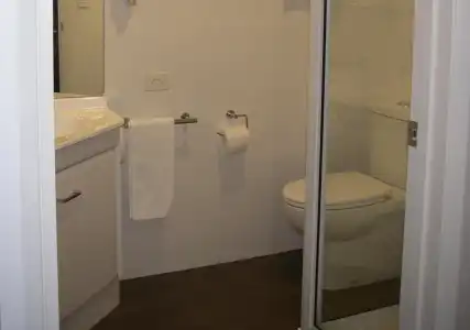 429 Apartments and Suites - 10