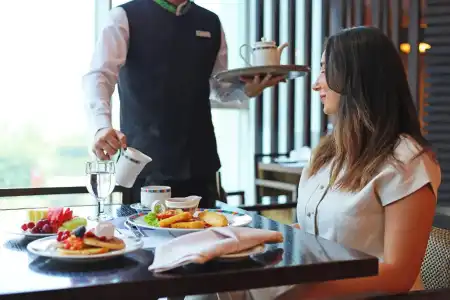 Flora Creek Deluxe Apartments Dubai - 42