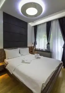 Central Park Residence Guest House - 28