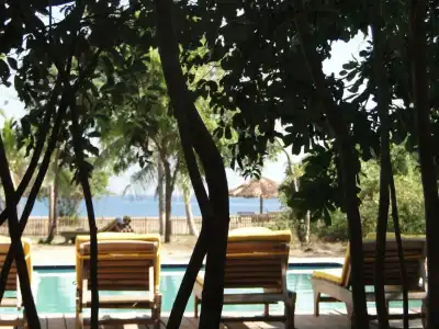 Giman Free Beach Resort - 14