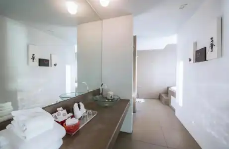 The Houben, Adult Only - 121