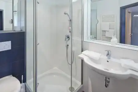 Hotel - 13