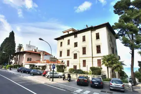 Lovrano - 0