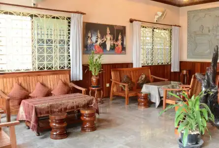 Mom's Guesthouse - 1