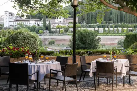 Parador de - 24