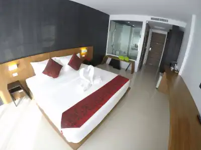 Phoenix Grand - 1