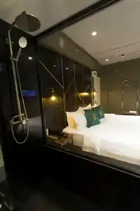 Ratchada Boutique - 24