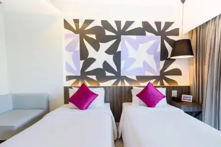 J Residence - 170