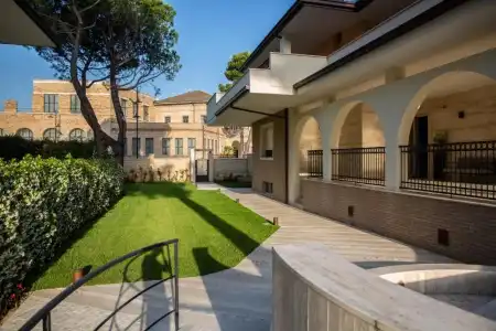 Aurum Suites - 9