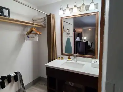 Best Western Plus Rio Grande Inn - 8
