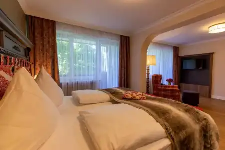 Parkhotel - 50