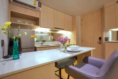 Balcony Seaside Sriracha & Serviced Apartments (SHA Extra Plus) - 245