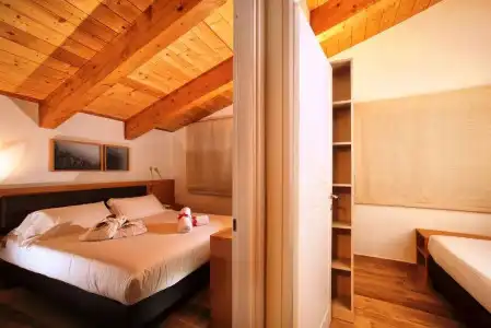 Guesia Village & Spa - 9