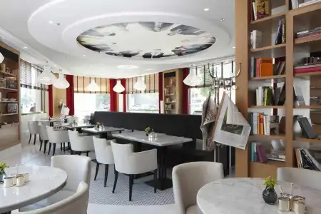 Waldorf Astoria Berlin - 18