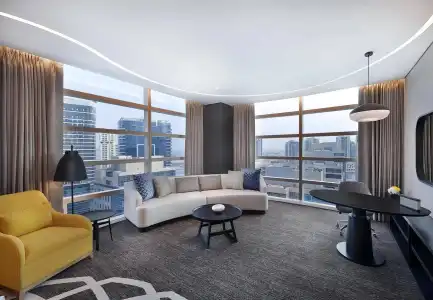 Double Tree by Hilton Dubai Business Bay - 26