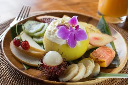 Holualoa Inn - 11