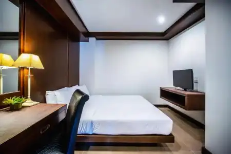 Ratana Chalong - 64