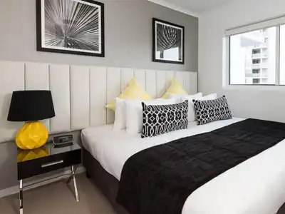Riviera Mackay - 4