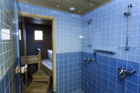 Levikaira Apartments - Log Cabins - 12