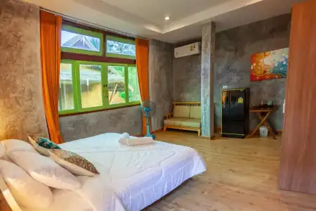 Tonmai Suites (SHA Extra Plus) - 90