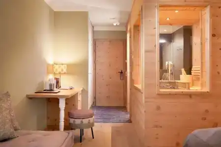 Romantikhotel - 74
