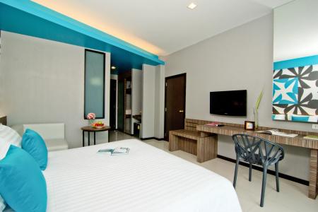J Residence - 196
