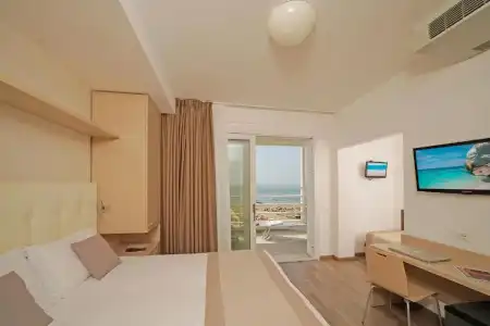 Strand - 60