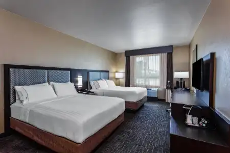 Holiday Inn Express & Suites Anaheim Resort Area by IHG - 20
