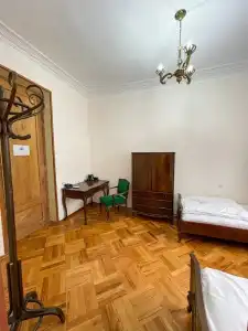 Top Floor Guest House - 5